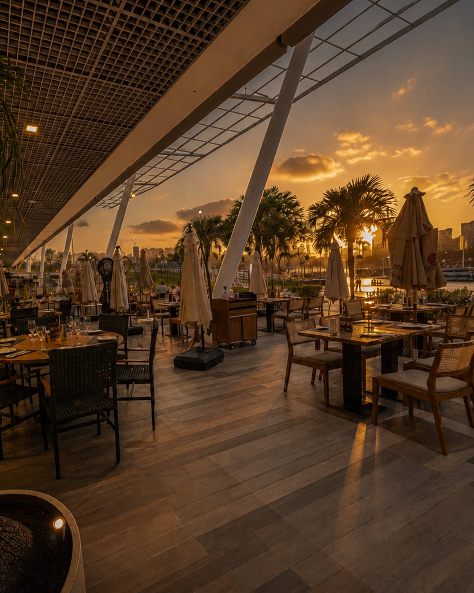 BOTA veranda at sunset, facing Marina da Glória